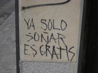 El que quiere azul celeste...